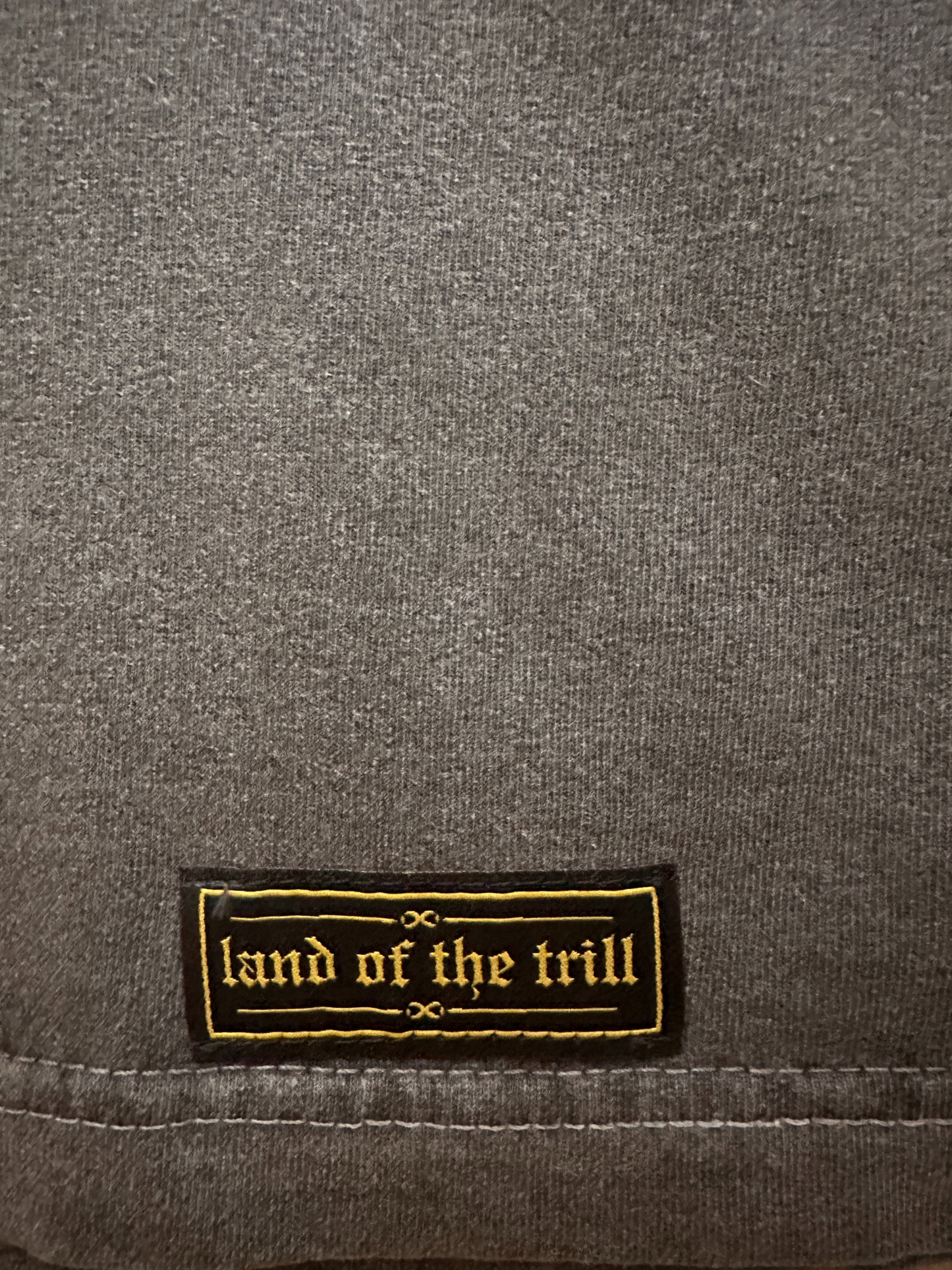 SAINT TRILL GREY